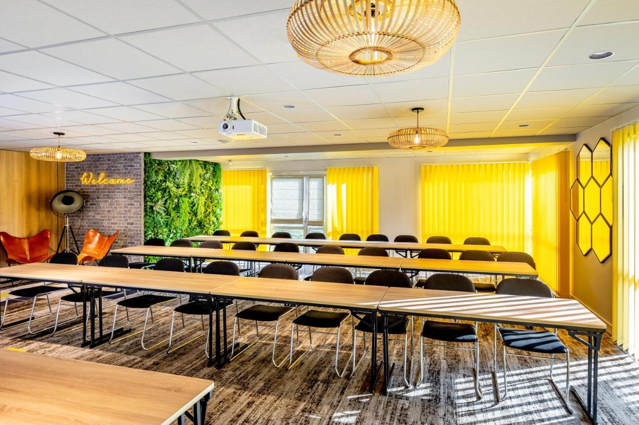 Mercure Lyon Est Chaponnay Exterior foto